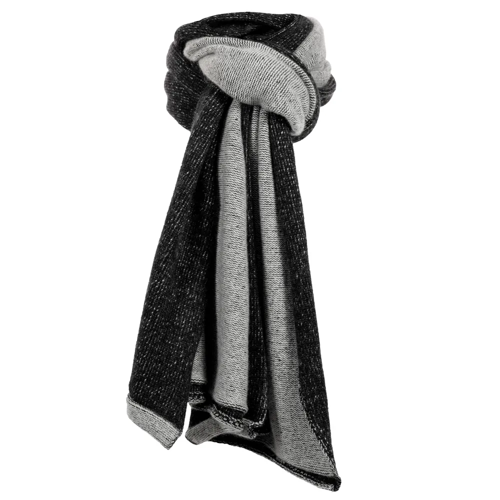 Avvenice - Sciarpa in Cashmire Pregiato - Double Face - Bicolor - Nero Grigio - Handmade in Italy - Exclusive Luxury Collection
