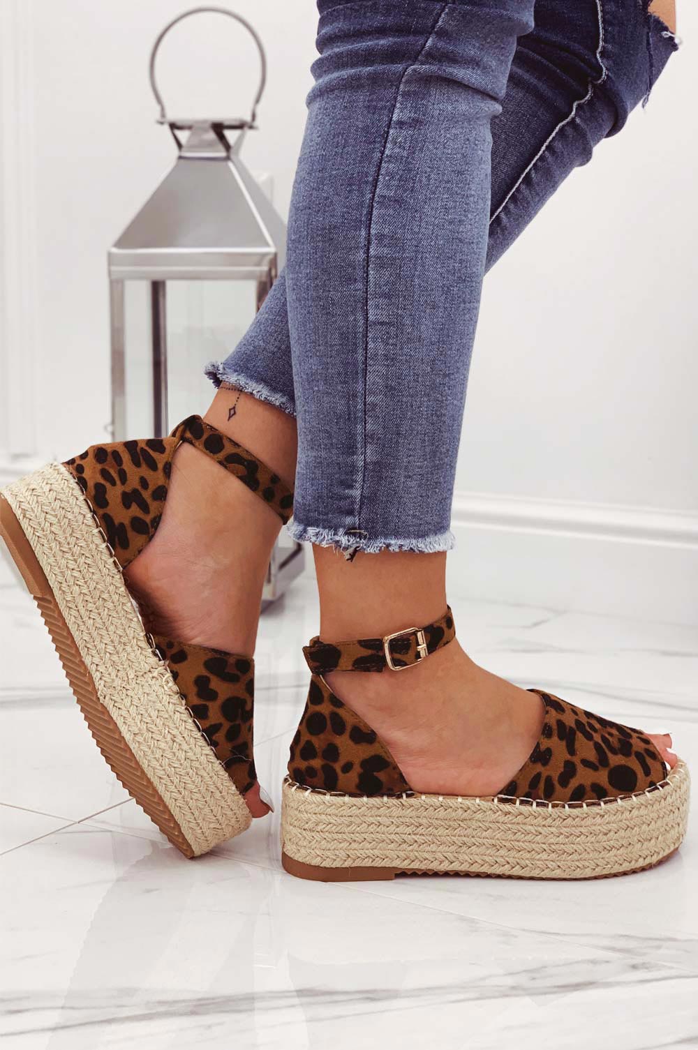 LICIA - Espadrillas maculate con zeppa e cinturino