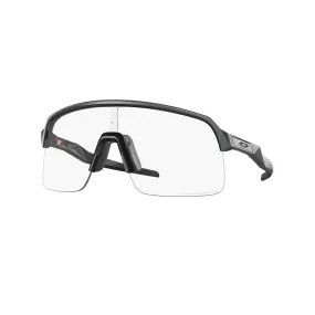   Oakley OO 9463 Sutro Lite 946345 Matte Carbon | Occhiale Da Sole Unisex 