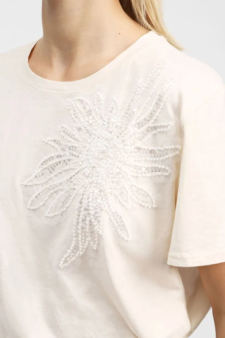  T-shirt with sparkling details    